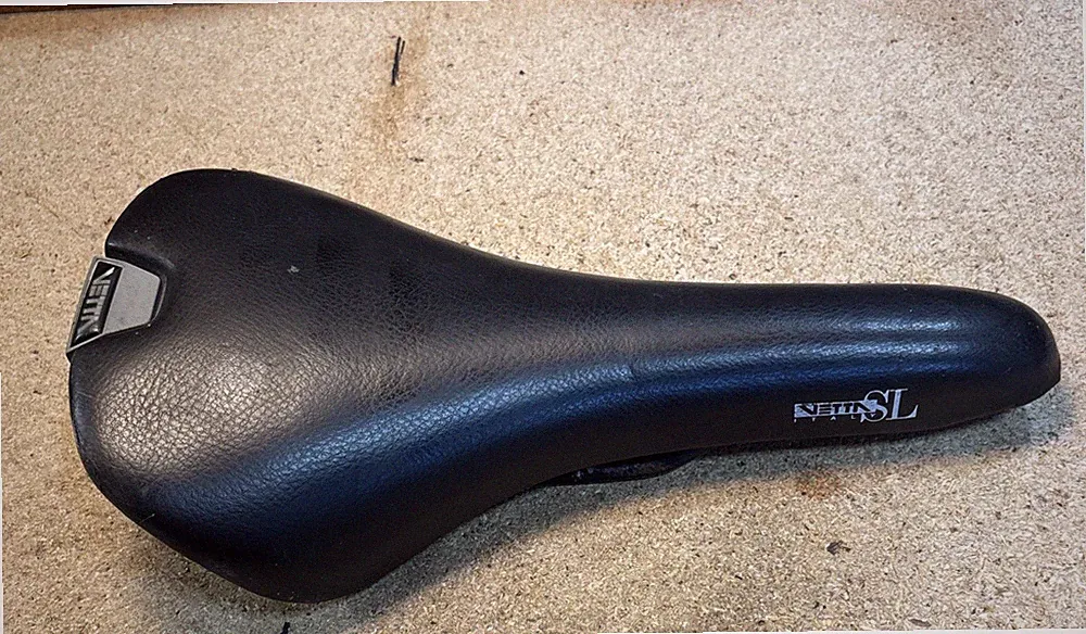 VETTA LEATHER ROAD RACE TOURING BICYCLE SEAT SADDLE 140x275 MM